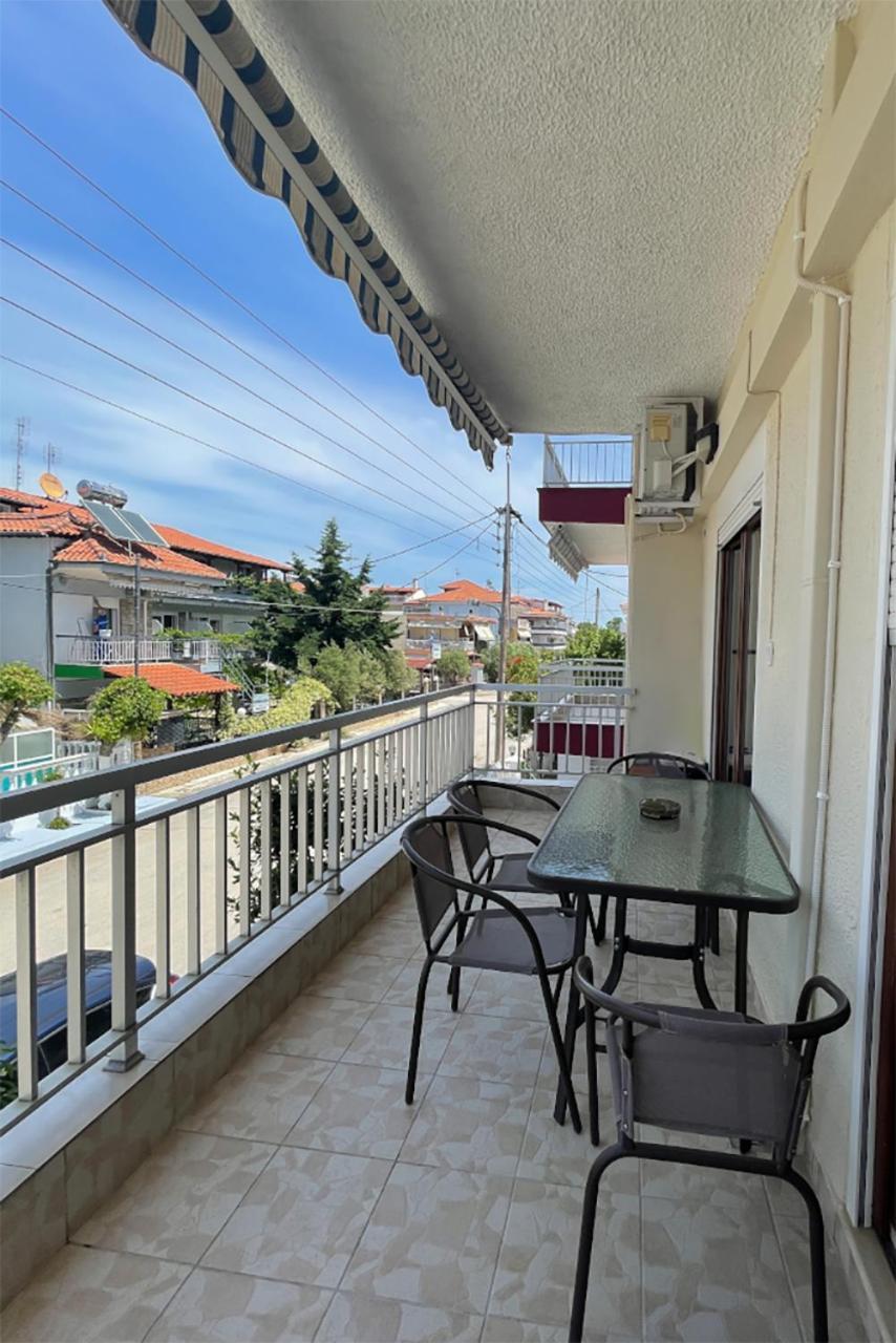 Niki Apartments Paralia Dionysiou Exteriör bild